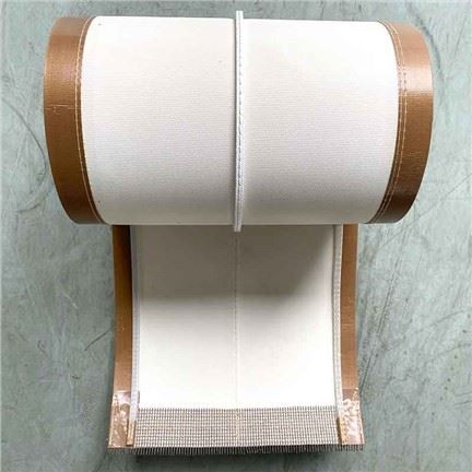 สายพานลำเลียงทนความร้อนพร้อมแถบคู่มือ